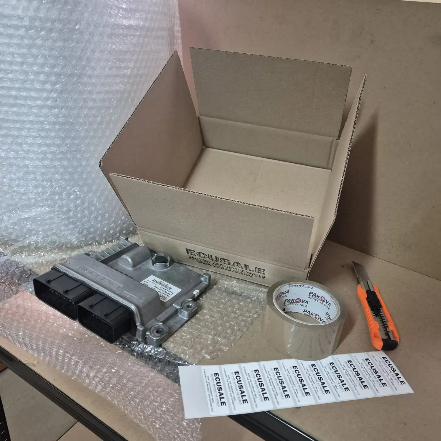 Expédition d'un calculateur ECU IMMO vers A.T.H AUTO